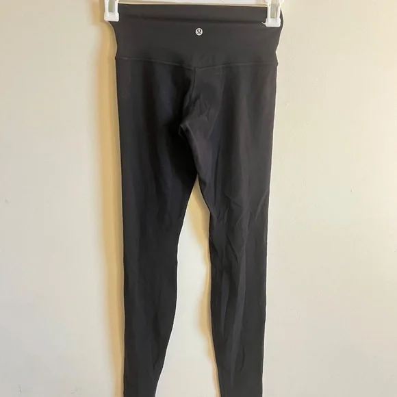 Lululemon Align Leggings - Picture 4 of 8